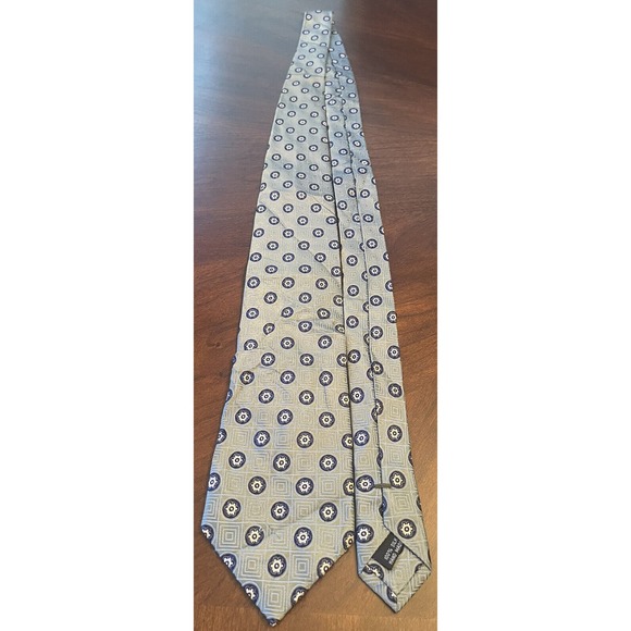 Jos. A. Bank Signature Collection, 100% Silk, Hand Made,men’s Neck Tie, China - Picture 3 of 9